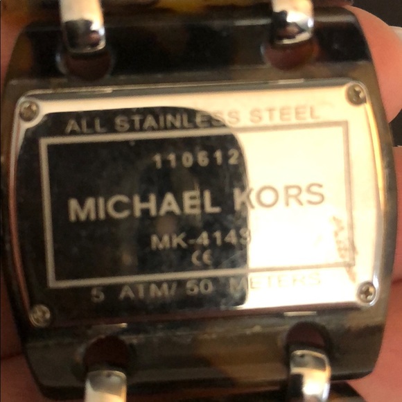 Michael Korea Bracelet Watch - Picture 3 of 4